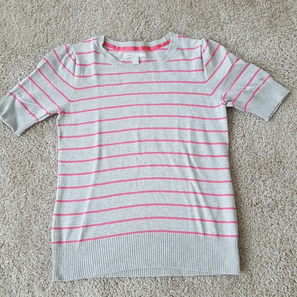 Old Navy Sweater